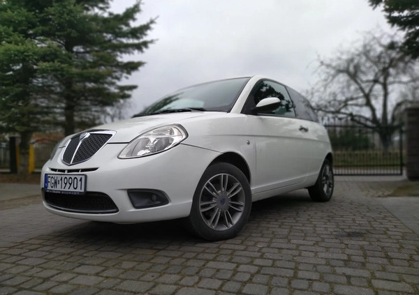 Lancia Ypsilon cena 6200 przebieg: 200000, rok produkcji 2008 z Szklarska Poręba małe 191